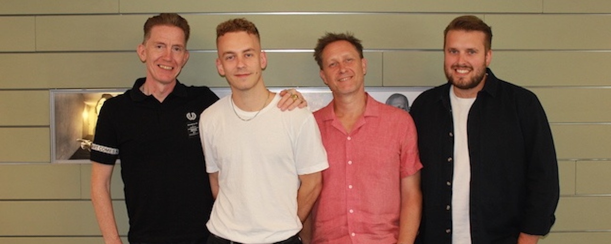 Lostboy signs to Warner Chappell